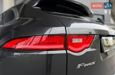 Внедорожник / Кроссовер Jaguar F-Pace 2016 в Киеве