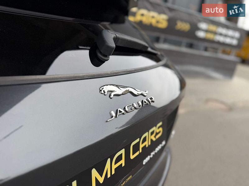 Позашляховик / Кросовер Jaguar F-Pace 2016 в Києві