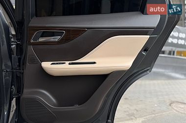 Внедорожник / Кроссовер Jaguar F-Pace 2016 в Киеве