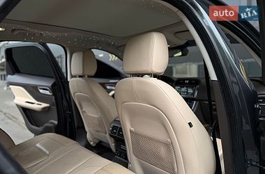 Внедорожник / Кроссовер Jaguar F-Pace 2016 в Киеве