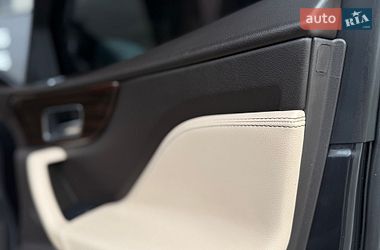 Внедорожник / Кроссовер Jaguar F-Pace 2016 в Киеве