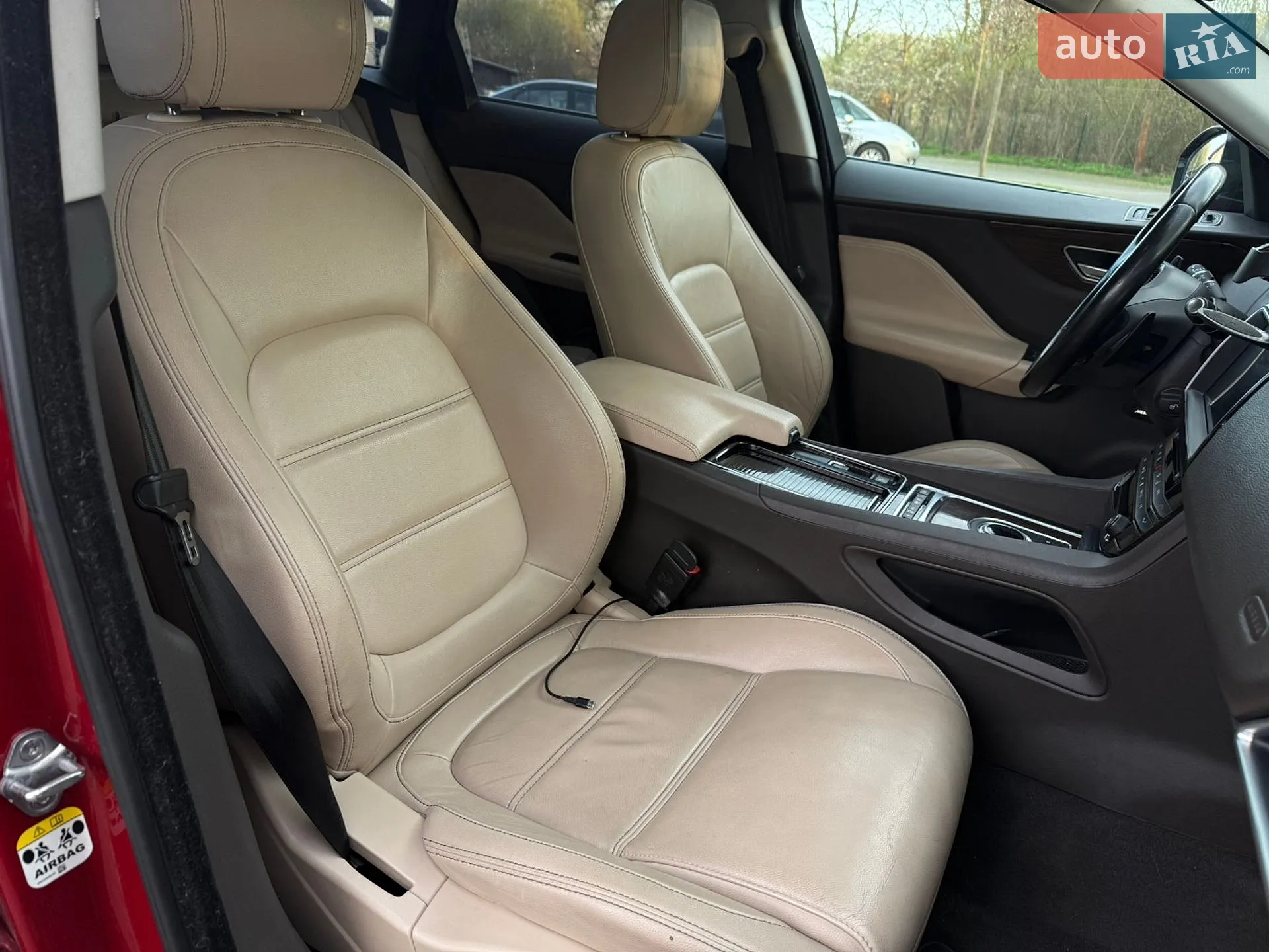 2016 Jaguar F-Pace - мініатюра 20