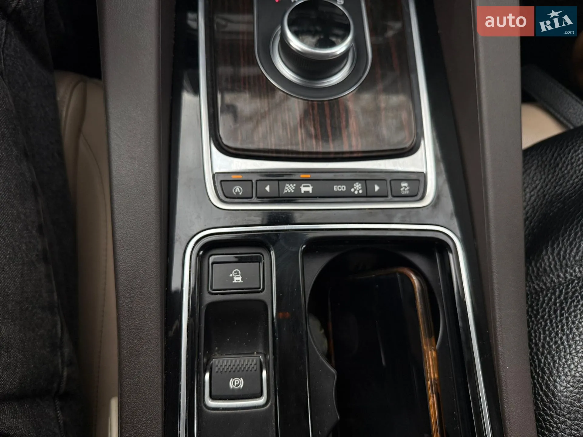 2016 Jaguar F-Pace - мініатюра 25