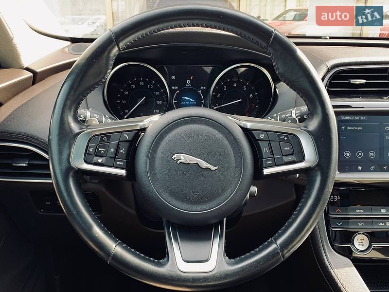 Внедорожник / Кроссовер Jaguar F-Pace 2019 в Николаеве