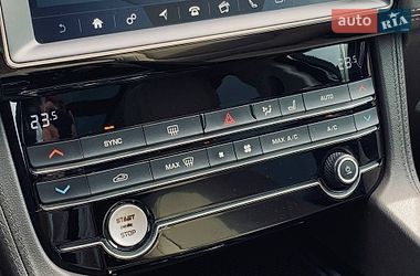 Внедорожник / Кроссовер Jaguar F-Pace 2019 в Николаеве