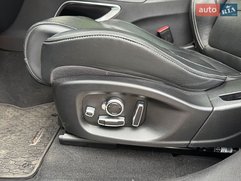 Внедорожник / Кроссовер Jaguar F-Pace 2019 в Киеве фото 9 Внедорожник / Кроссовер Jaguar F-Pace 2019 в Киеве