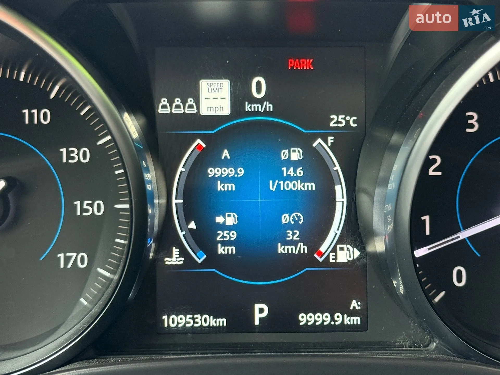2019 Jaguar F-Pace - мініатюра 12