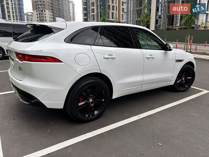 Внедорожник / Кроссовер Jaguar F-Pace 2019 в Киеве