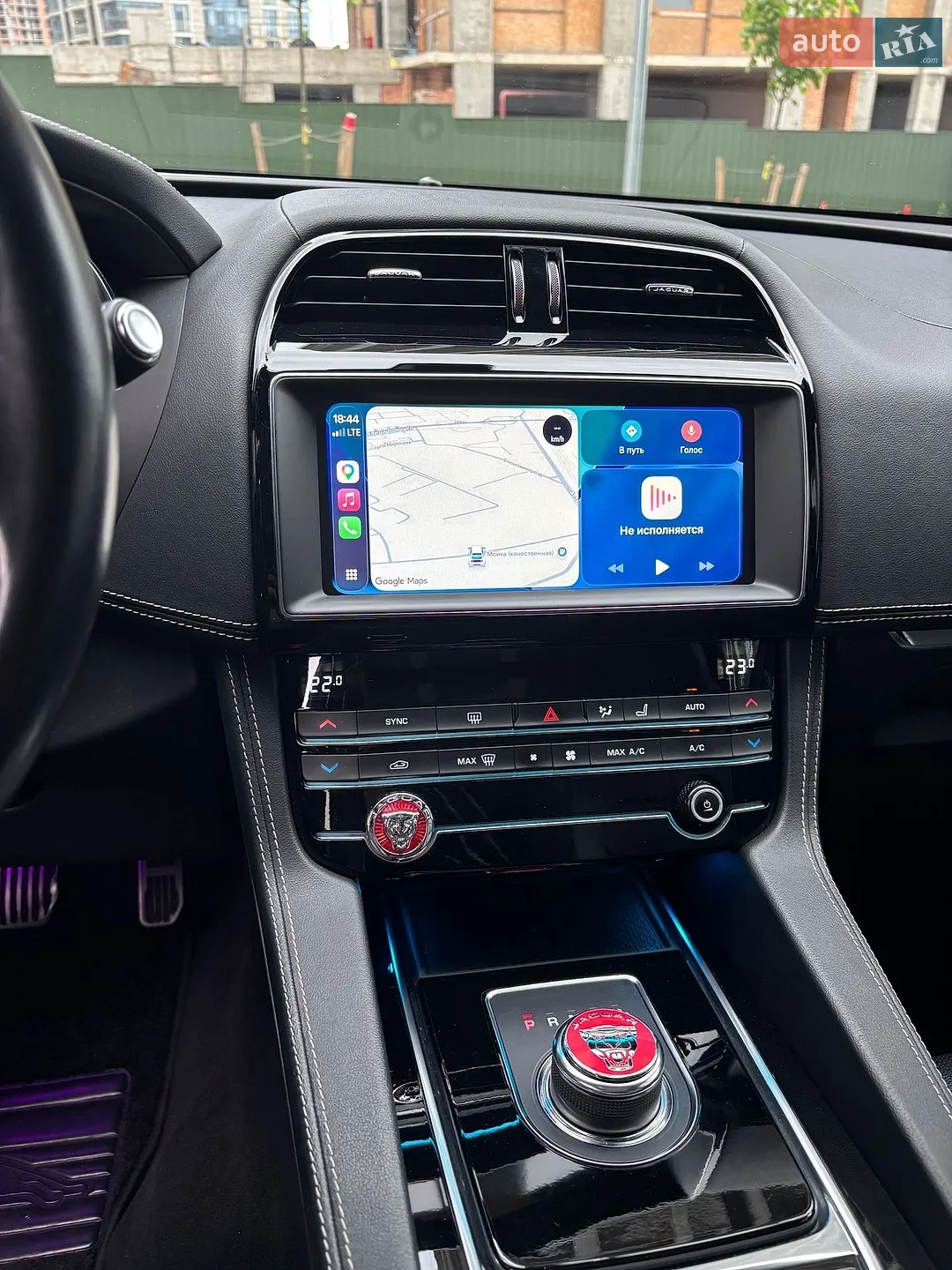 2019 Jaguar F-Pace - мініатюра 14