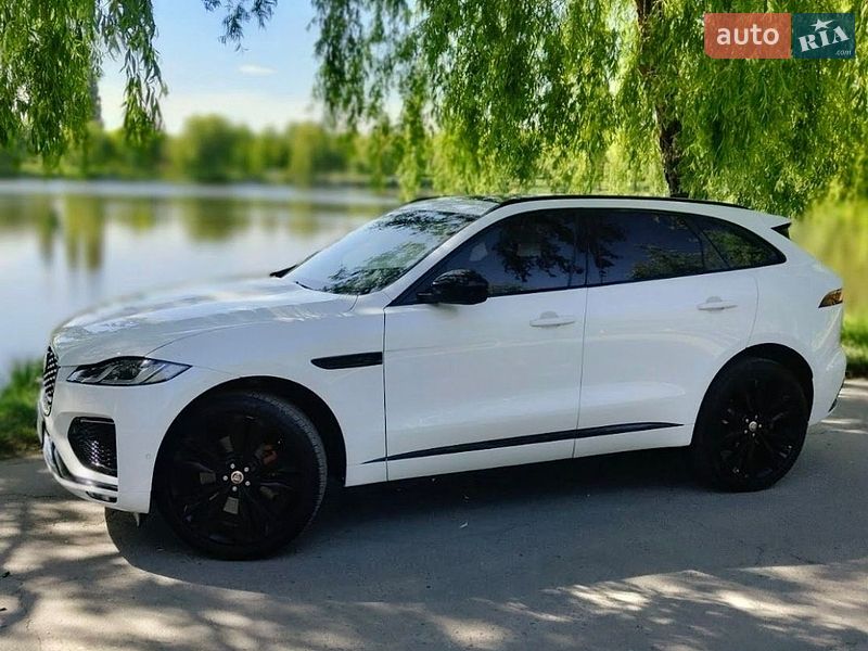 2021 Jaguar F-Pace, VIN LHJYJLLA5EB401965:plate — фото 1 (autoria)