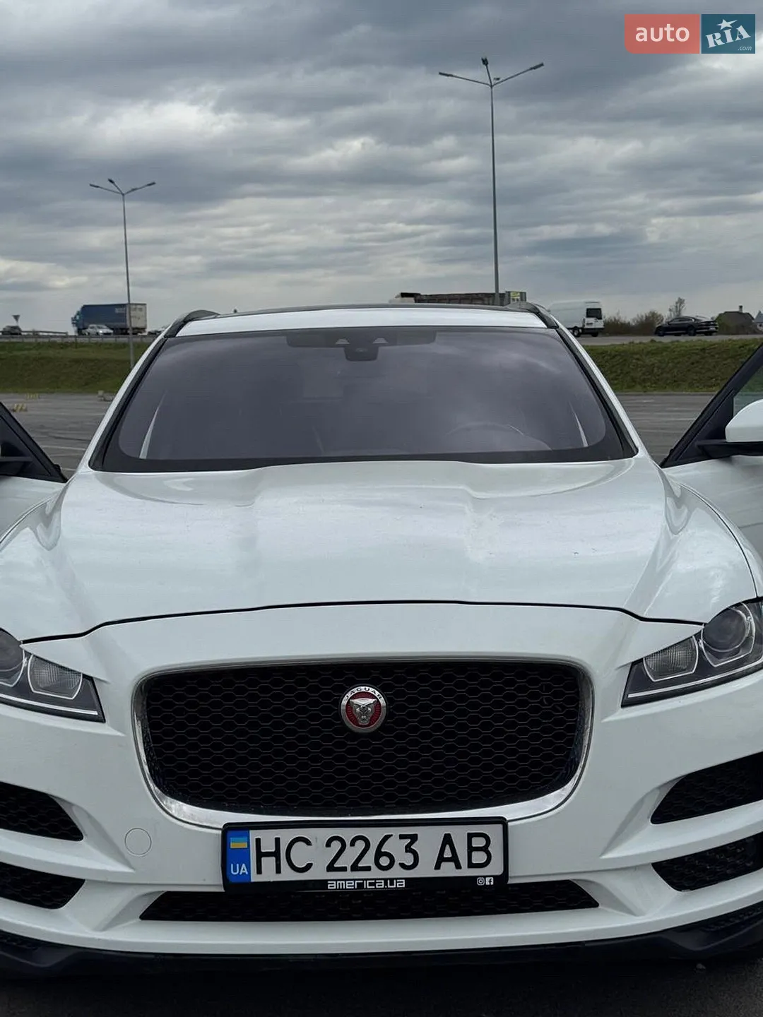 2016 Jaguar F-Pace - мініатюра 16