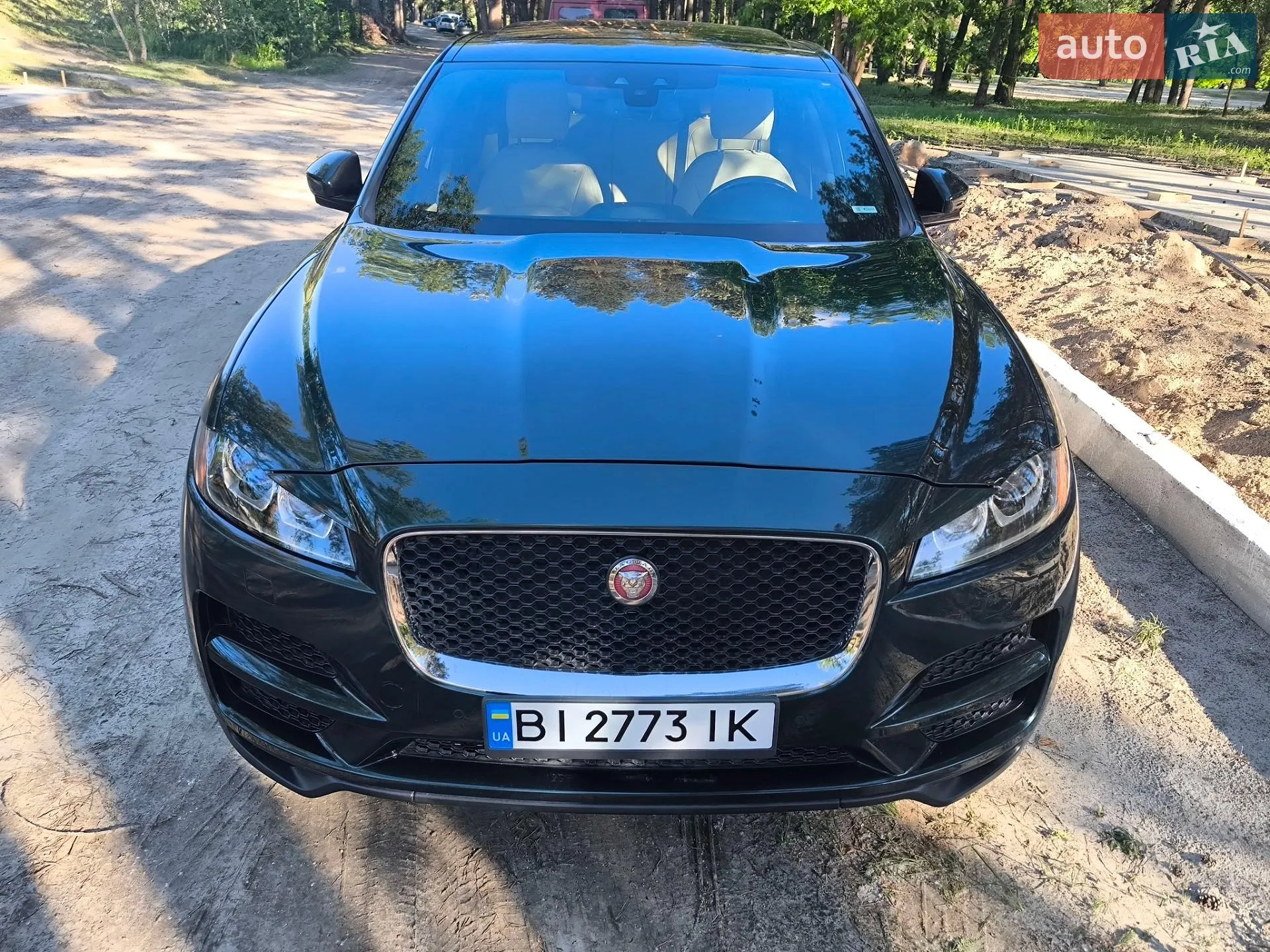 2017 Jaguar F-Pace - мініатюра 20