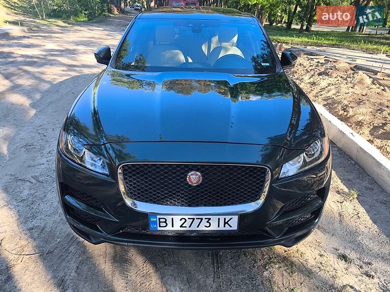 Позашляховик / Кросовер Jaguar F-Pace 2017 в Полтаві