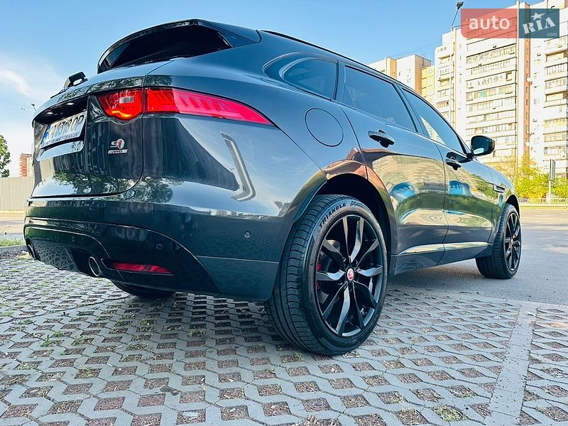 Внедорожник / Кроссовер Jaguar F-Pace 2018 в Киеве