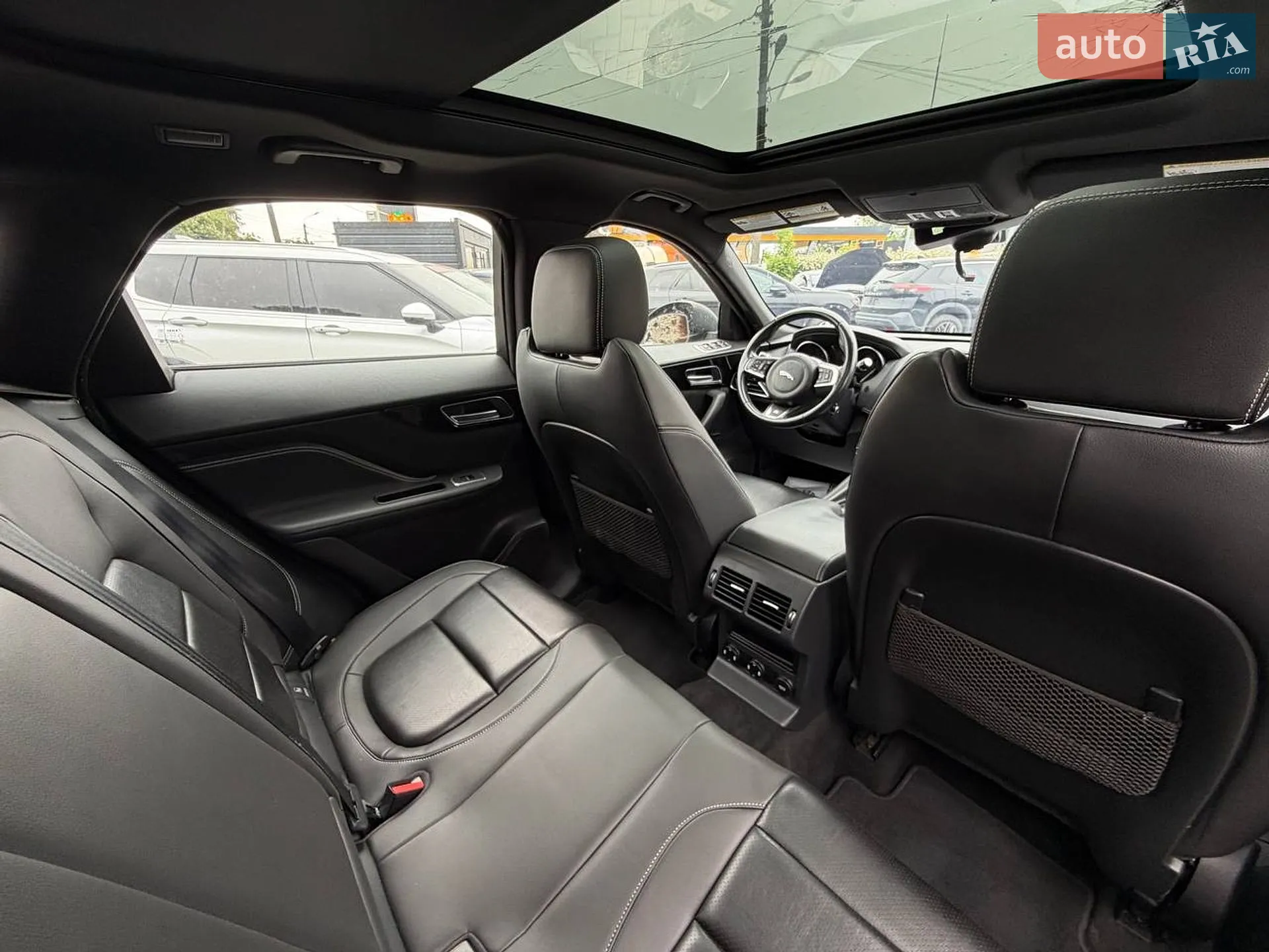 2016 Jaguar F-Pace - мініатюра 26