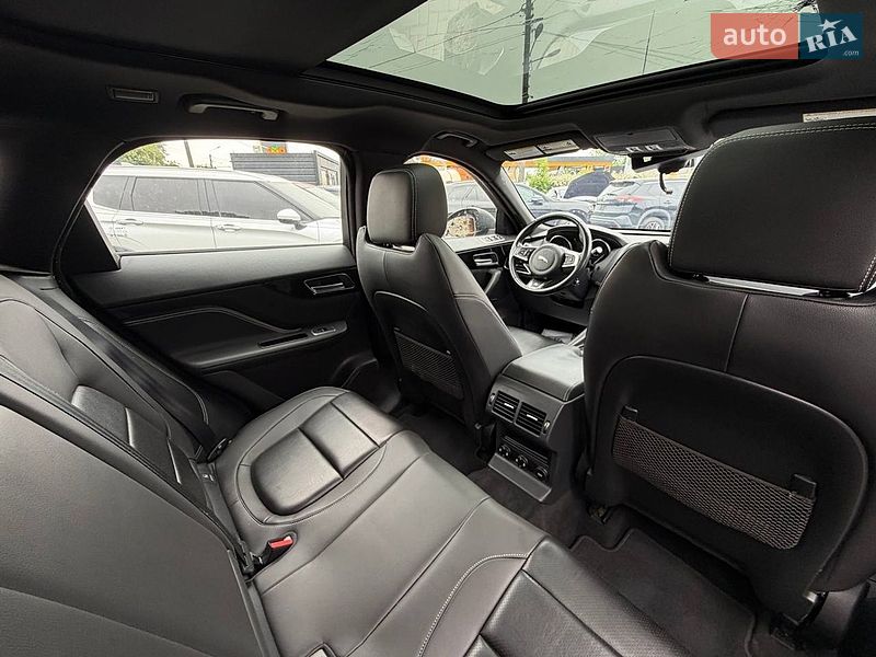 Внедорожник / Кроссовер Jaguar F-Pace 2016 в Луцке
