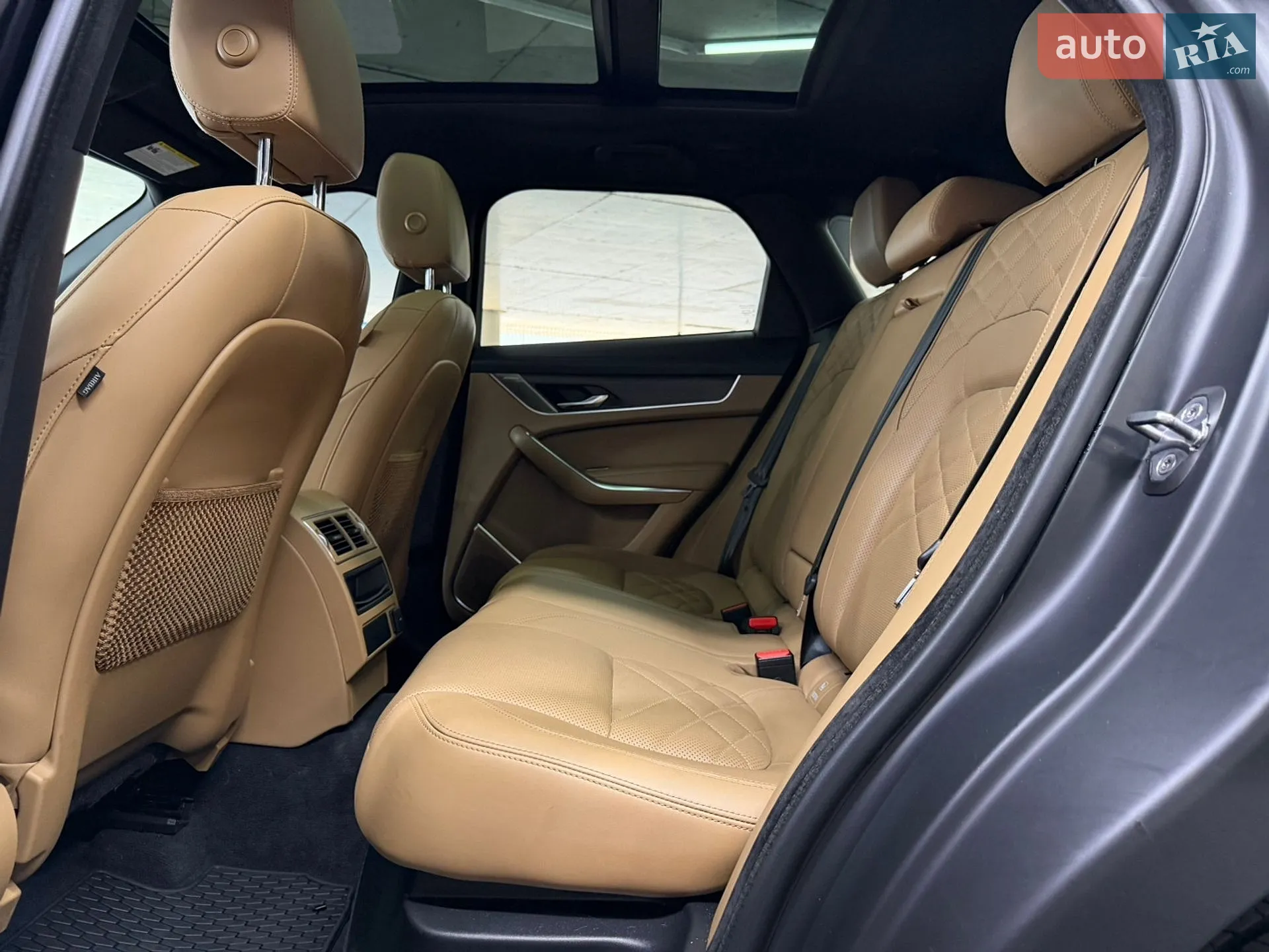 2022 Jaguar F-Pace - мініатюра 26