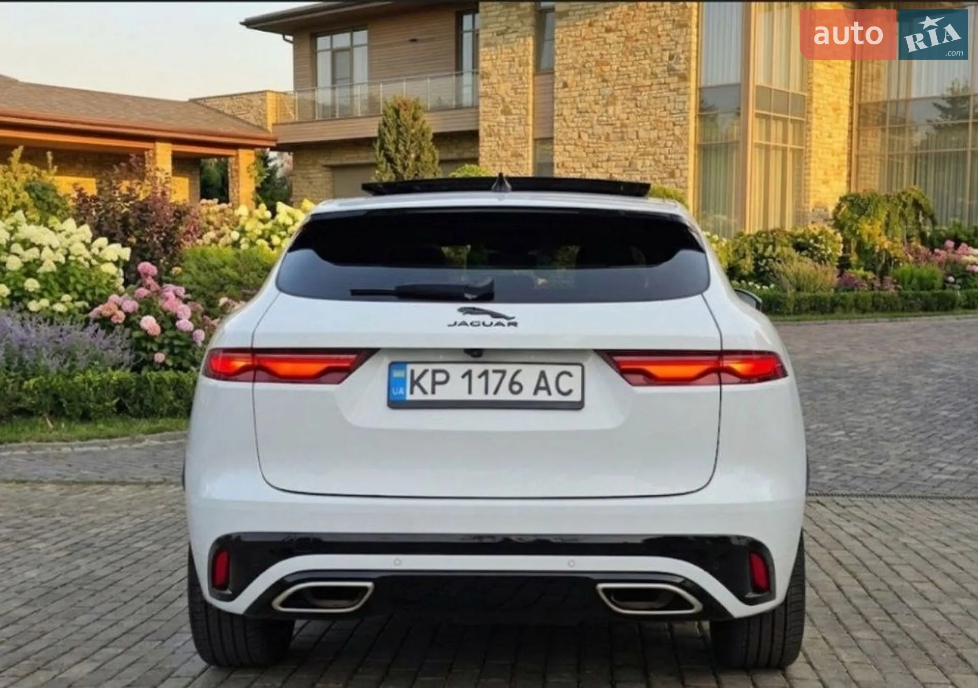 2023 Jaguar F-Pace - мініатюра 8