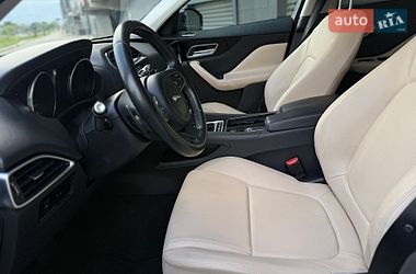 Внедорожник / Кроссовер Jaguar F-Pace 2017 в Киеве