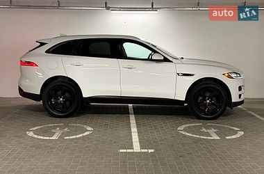 Внедорожник / Кроссовер Jaguar F-Pace 2017 в Киеве
