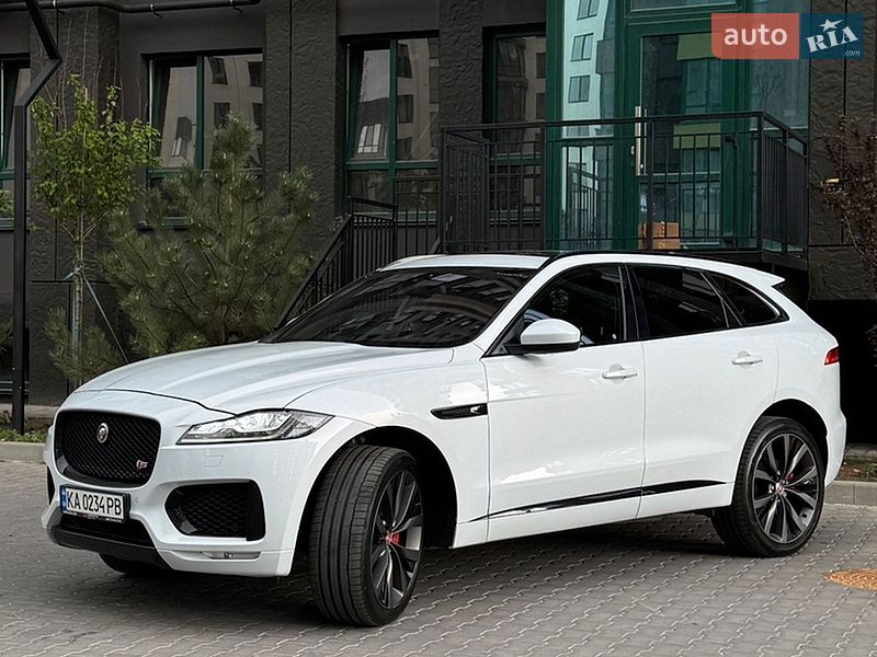 Внедорожник / Кроссовер Jaguar F-Pace 2016 в Киеве