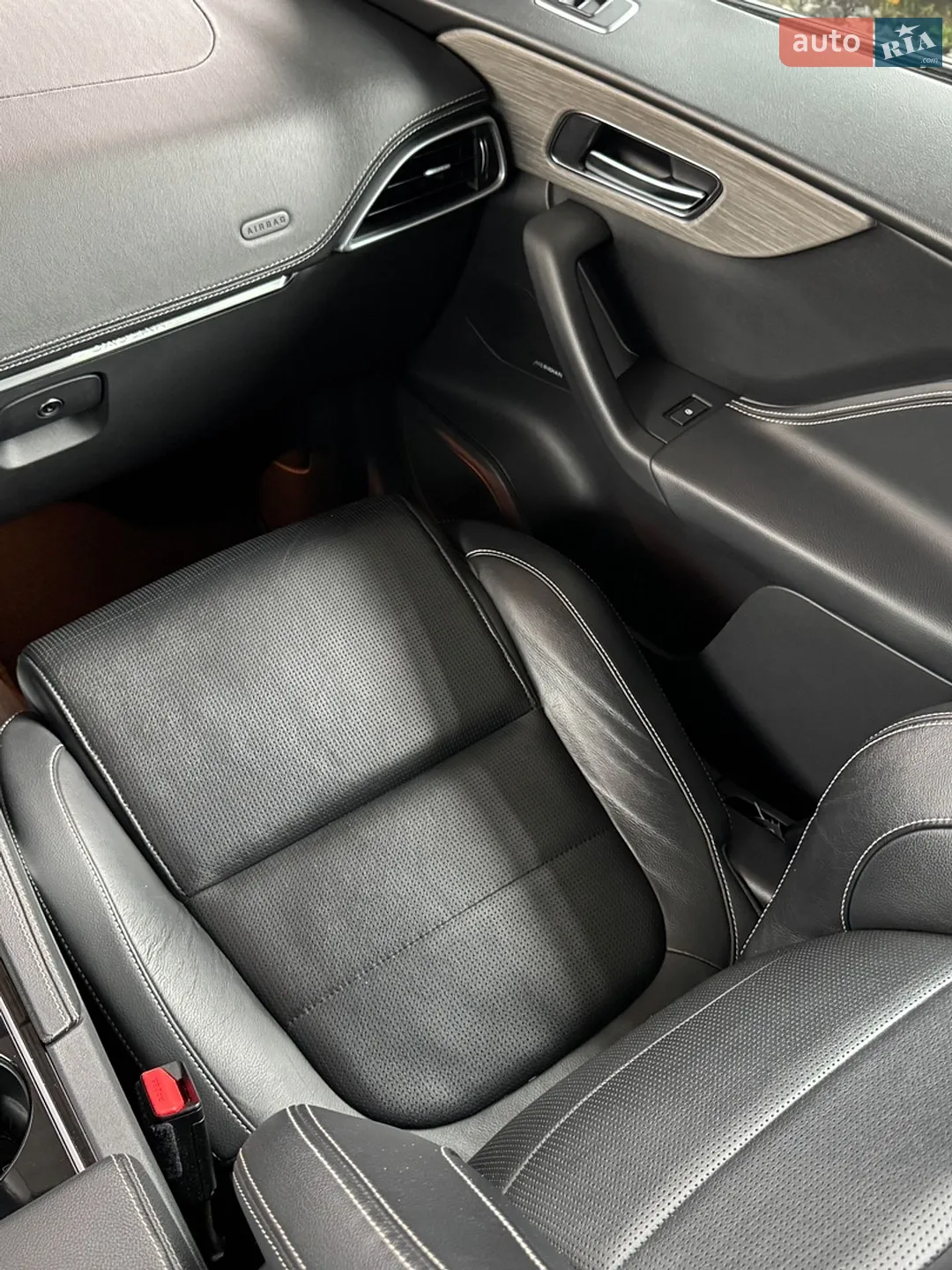 2016 Jaguar F-Pace - мініатюра 34