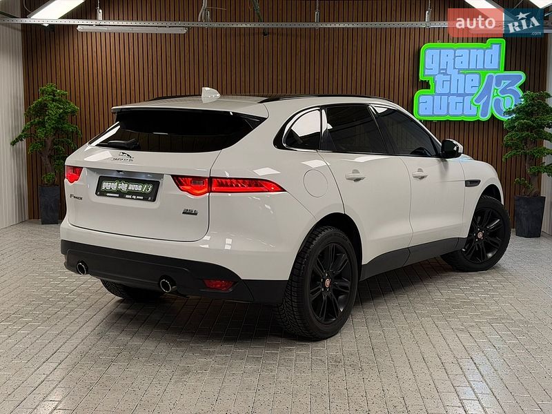 Внедорожник / Кроссовер Jaguar F-Pace 2016 в Киеве