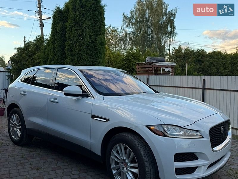 Внедорожник / Кроссовер Jaguar F-Pace 2017 в Луцке