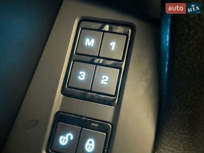 Внедорожник / Кроссовер Jaguar F-Pace 2016 в Хмельницком