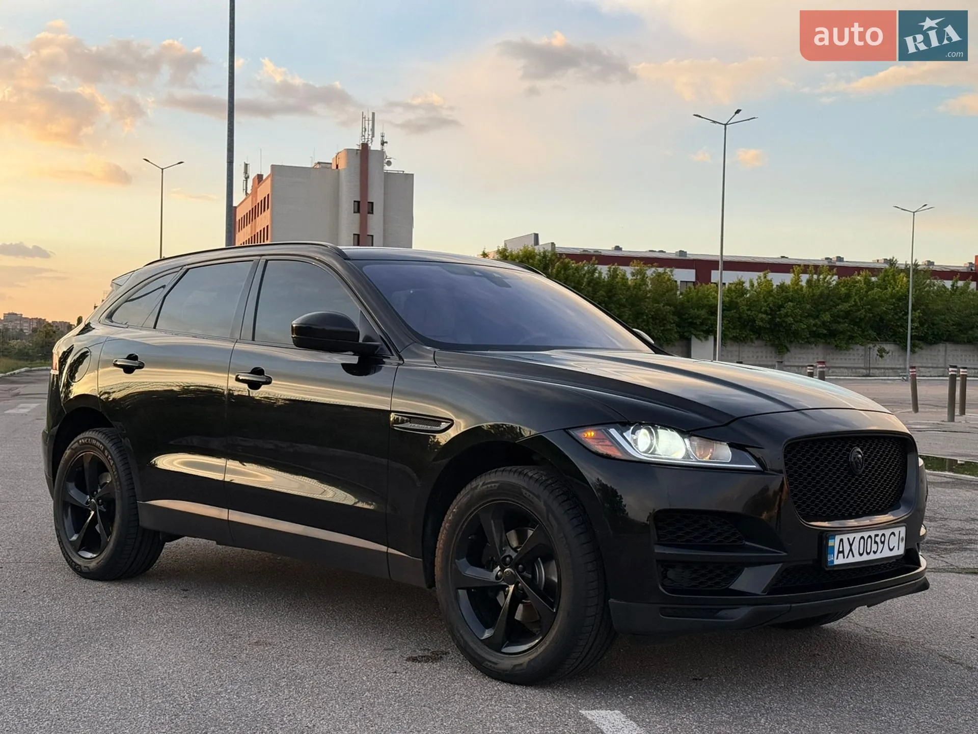 2016 Jaguar F-Pace - мініатюра 4