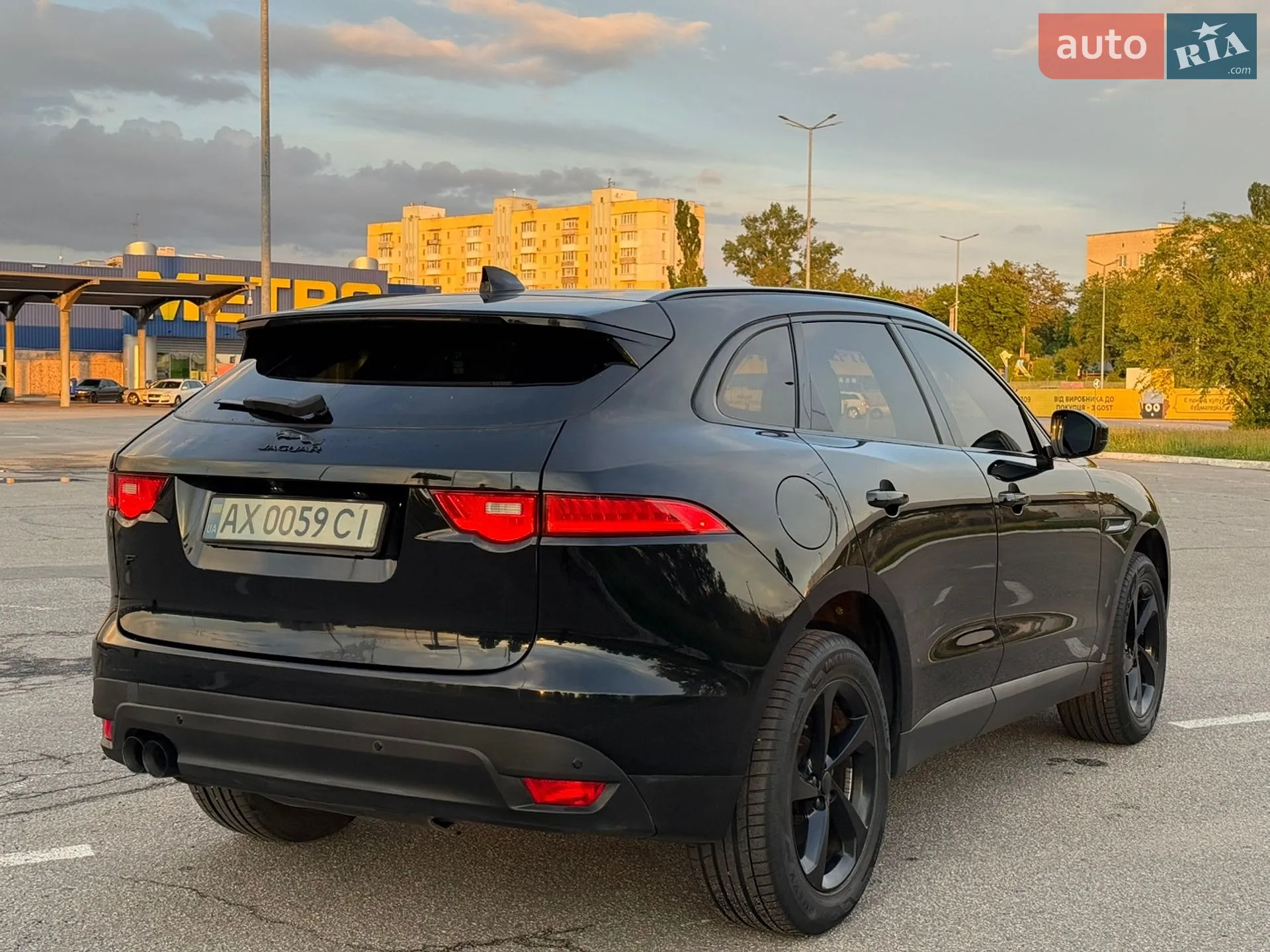 2016 Jaguar F-Pace - мініатюра 14