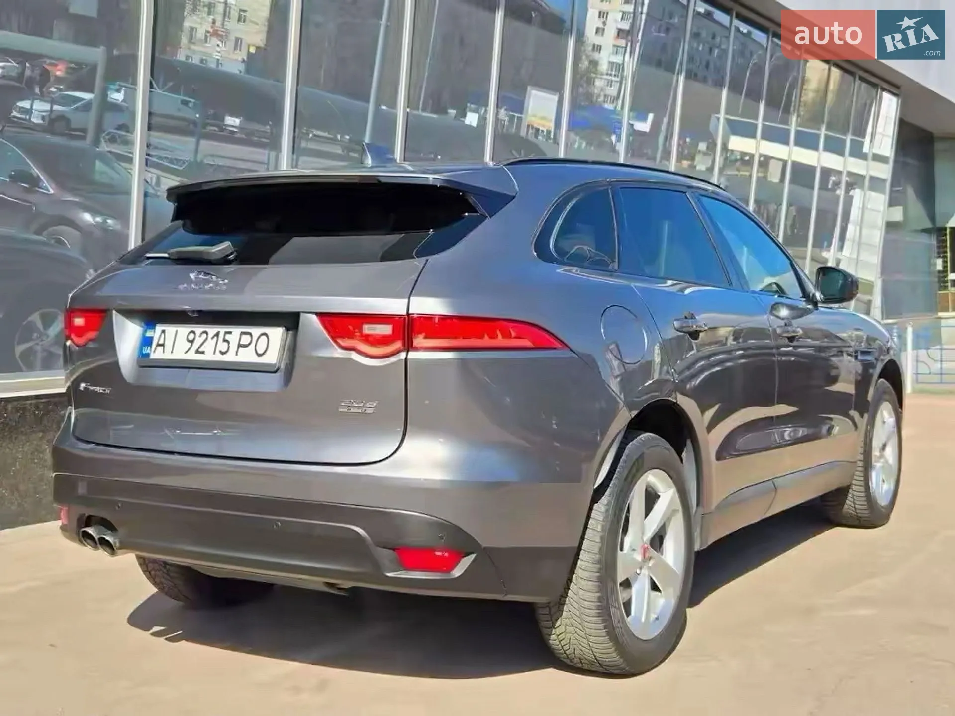 2016 Jaguar F-Pace - мініатюра 10