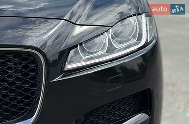 Внедорожник / Кроссовер Jaguar F-Pace 2016 в Киеве фото 34 Внедорожник / Кроссовер Jaguar F-Pace 2016 в Киеве