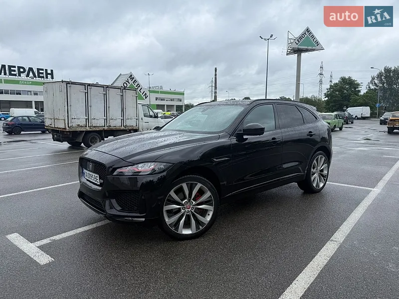 Jaguar F-Pace 2016