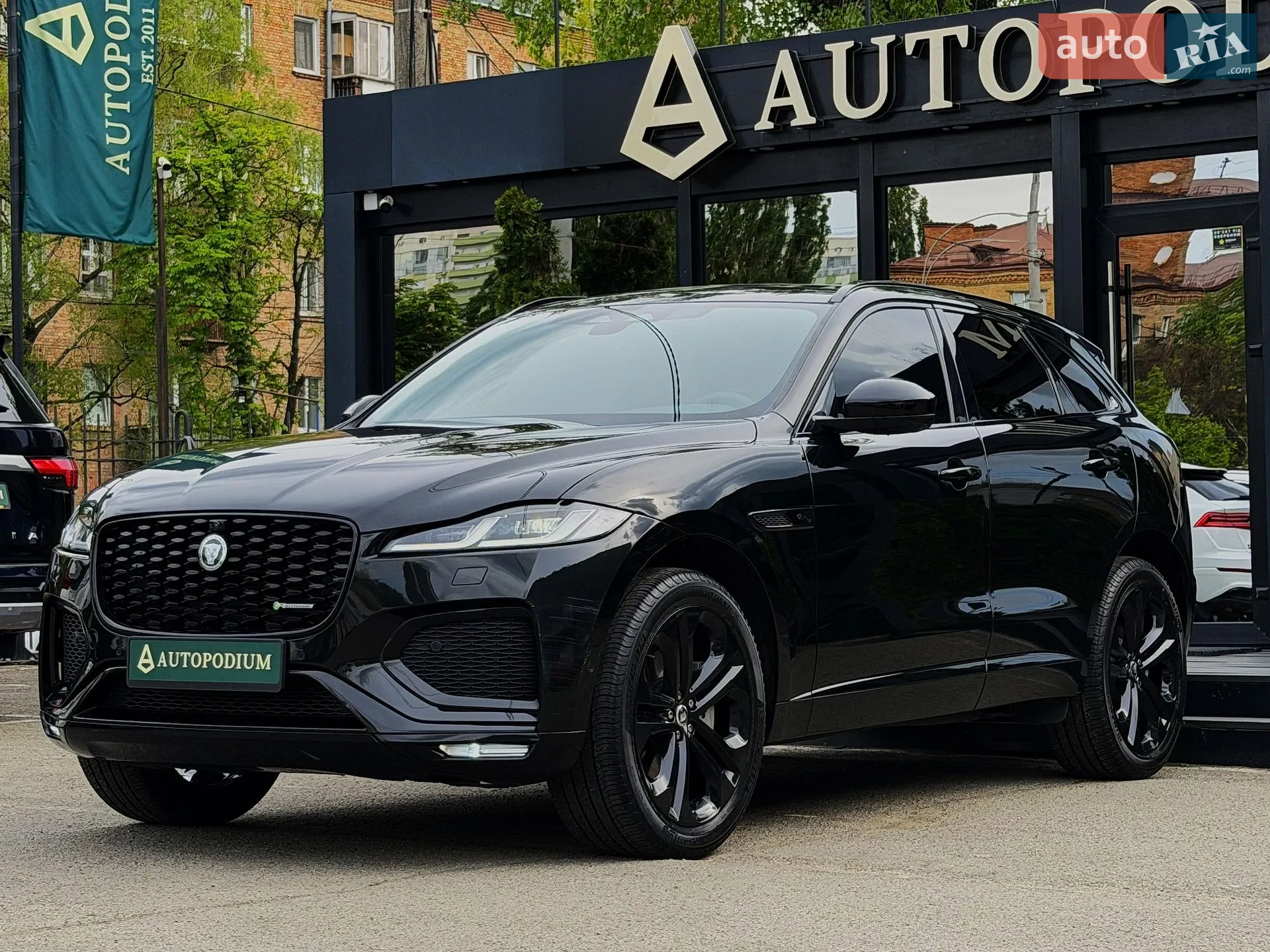 2023 Jaguar F-Pace - мініатюра 2