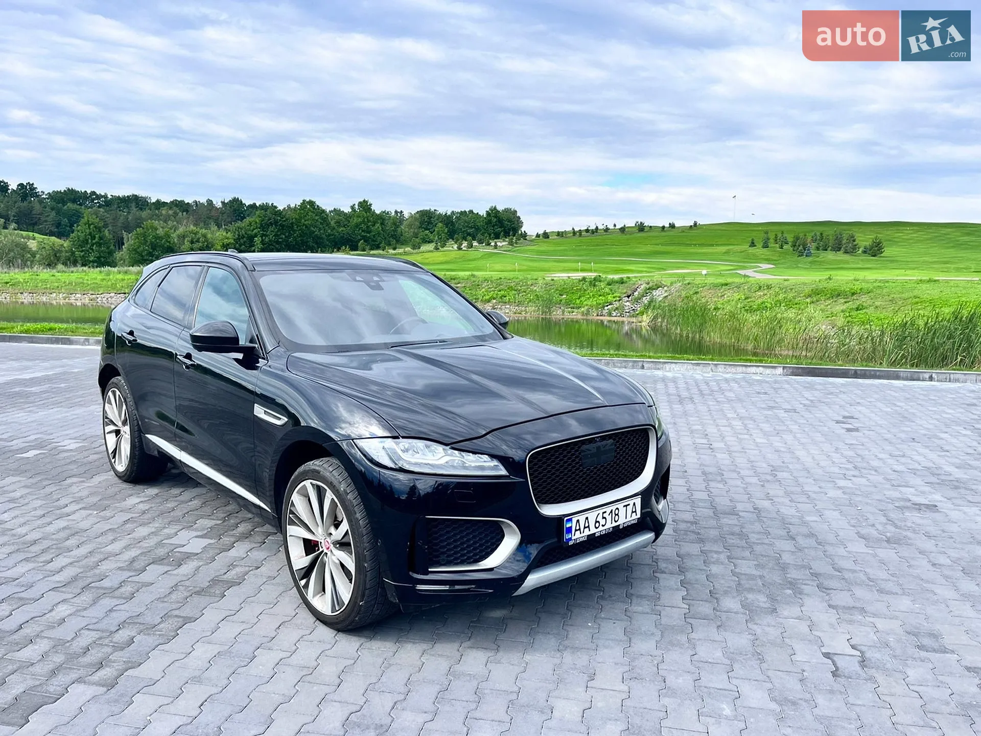 2017 Jaguar F-Pace - фото 1