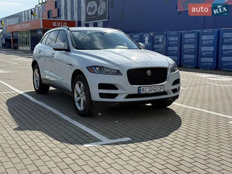 Jaguar F-Pace