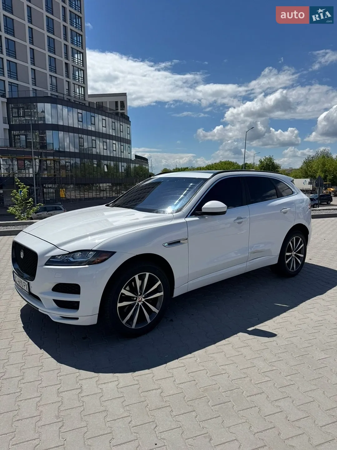 2016 Jaguar F-Pace - мініатюра 5
