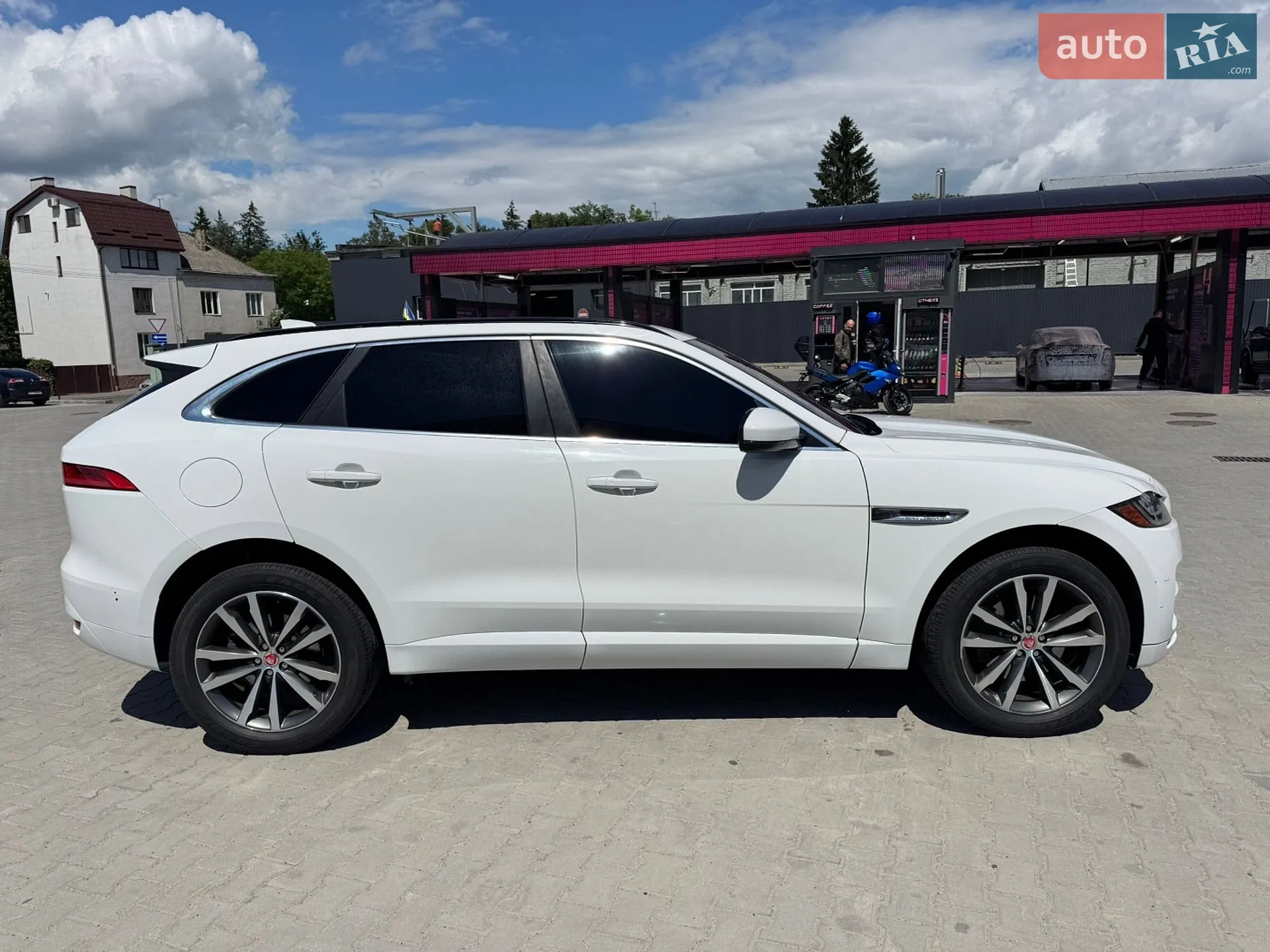 2016 Jaguar F-Pace - мініатюра 9