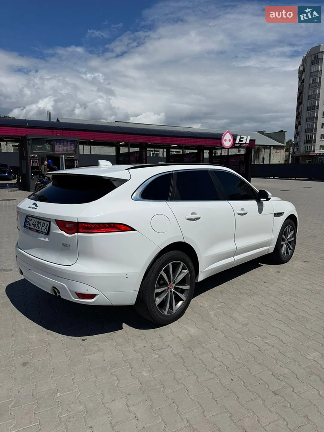 2016 Jaguar F-Pace - мініатюра 10