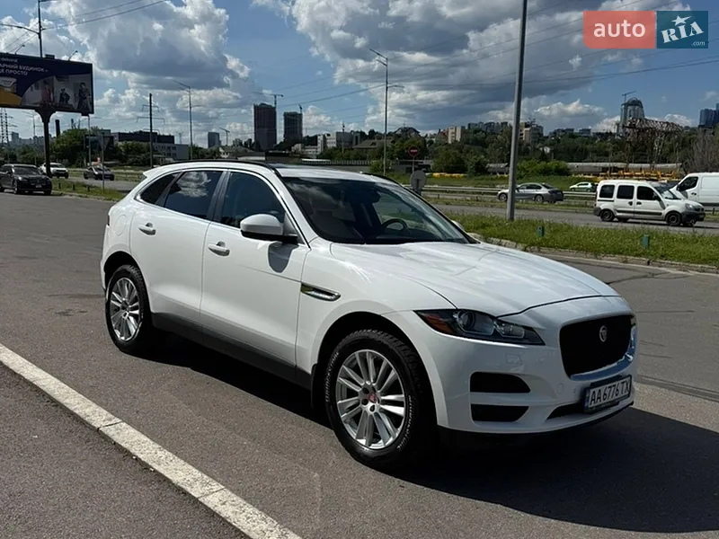 Jaguar F-Pace