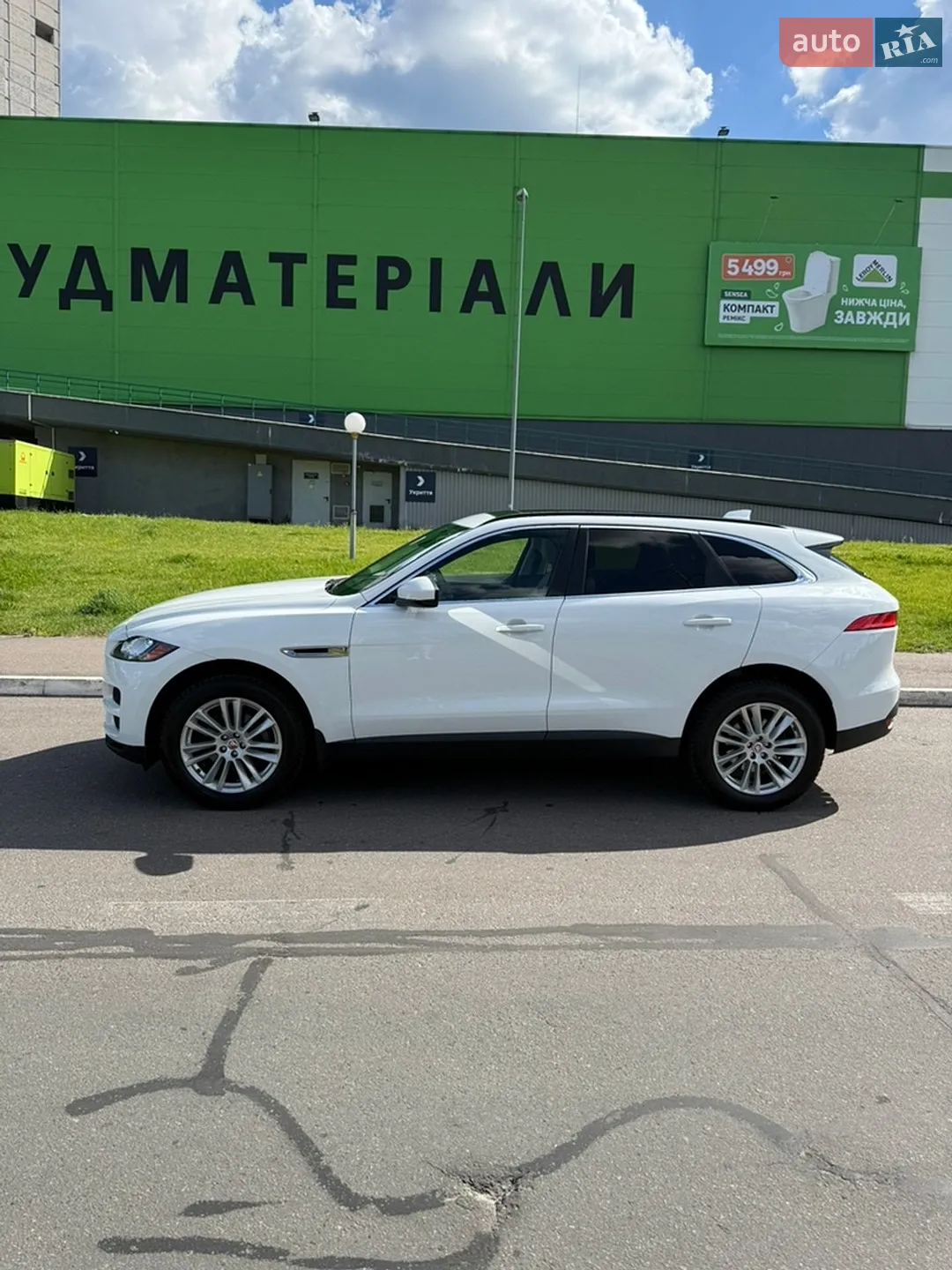 2018 Jaguar F-Pace - мініатюра 4