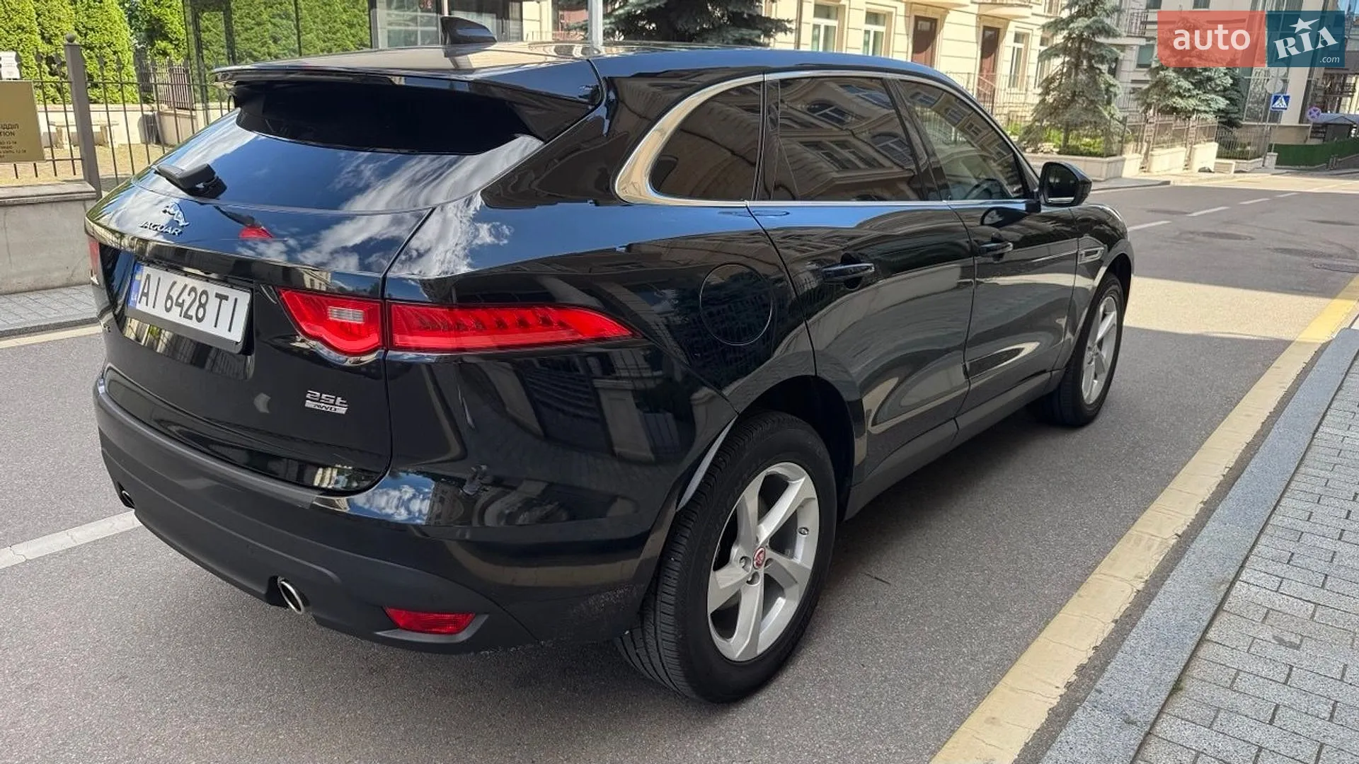 2020 Jaguar F-Pace - мініатюра 11