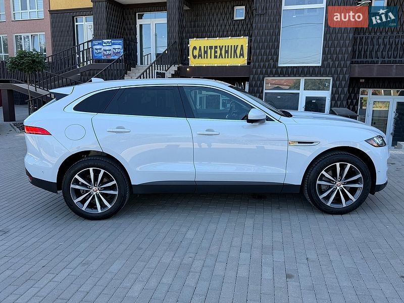 Внедорожник / Кроссовер Jaguar F-Pace 2018 в Черновцах