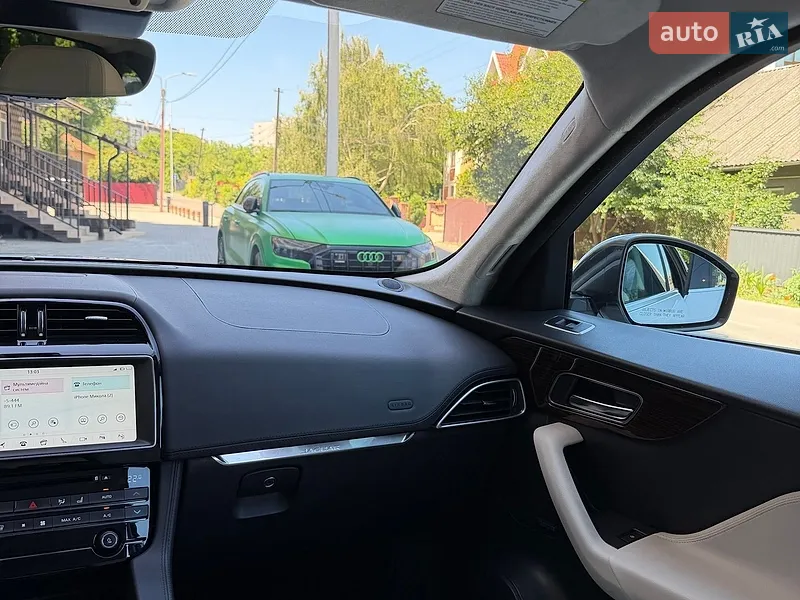 Jaguar F-Pace 2018 VIN SADCK2GXXKA368242 фото оголошення 9 з 64
