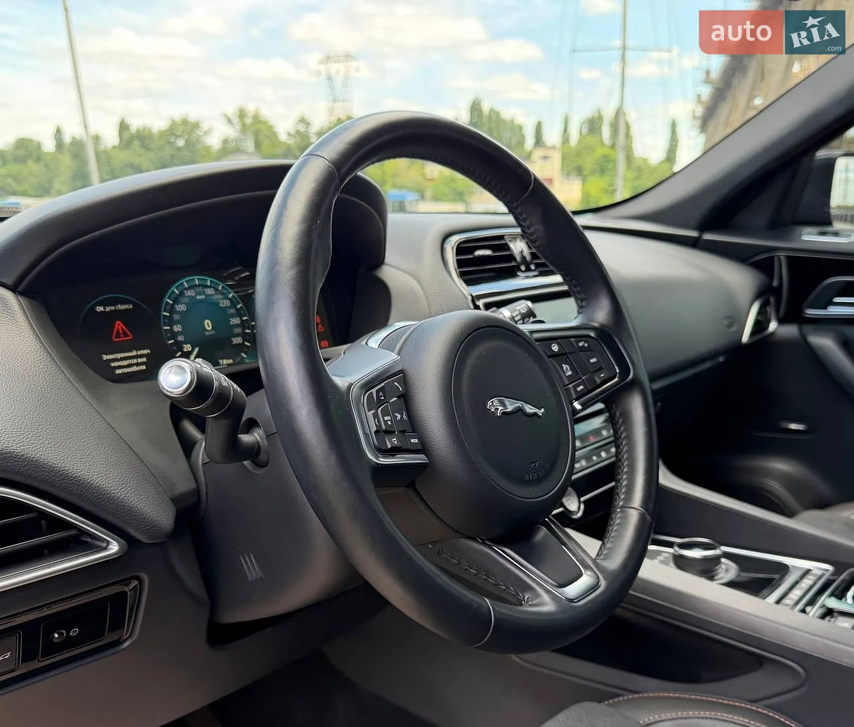 2018 Jaguar F-Pace - мініатюра 10