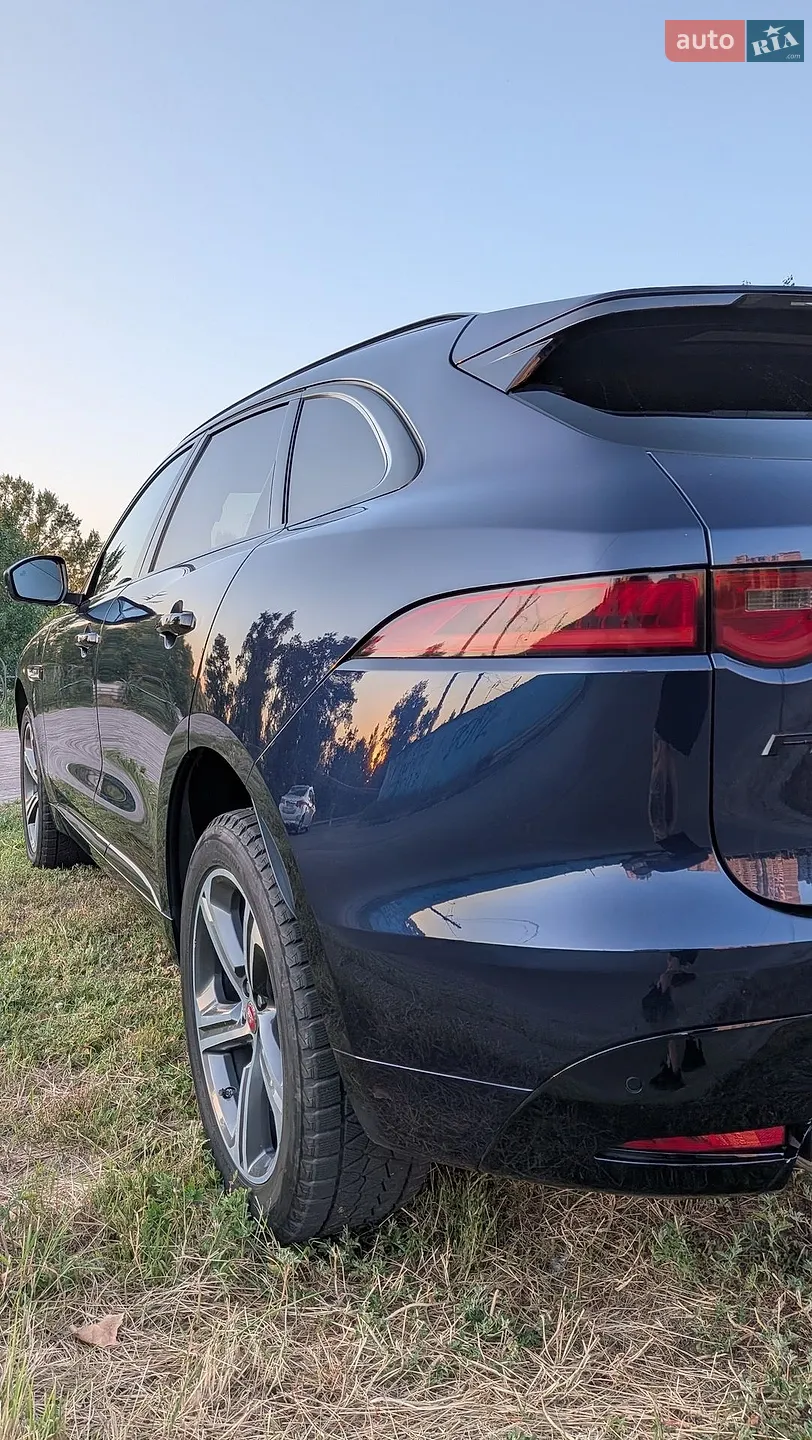 2018 Jaguar F-Pace - мініатюра 16