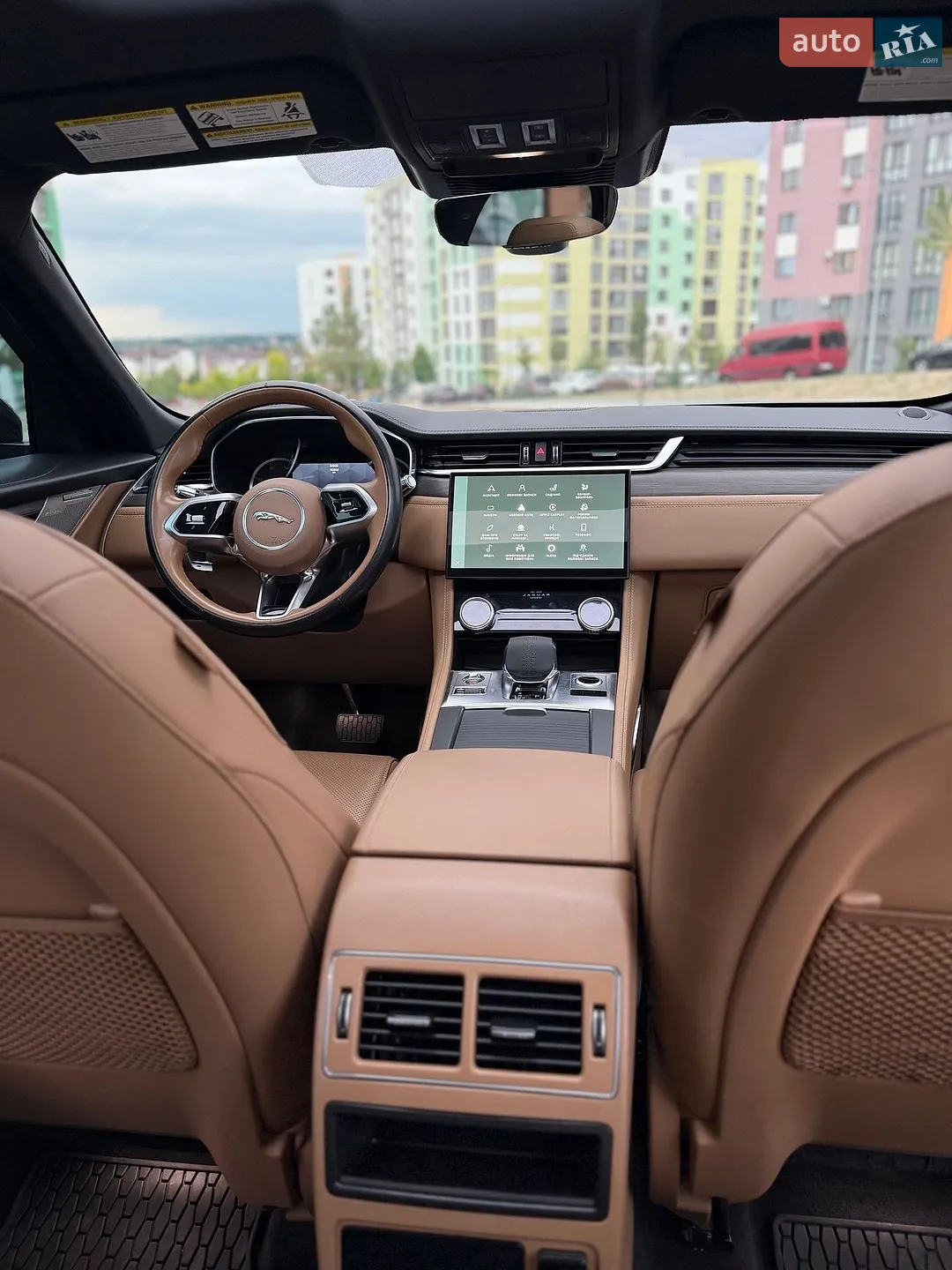 2021 Jaguar F-Pace - мініатюра 35