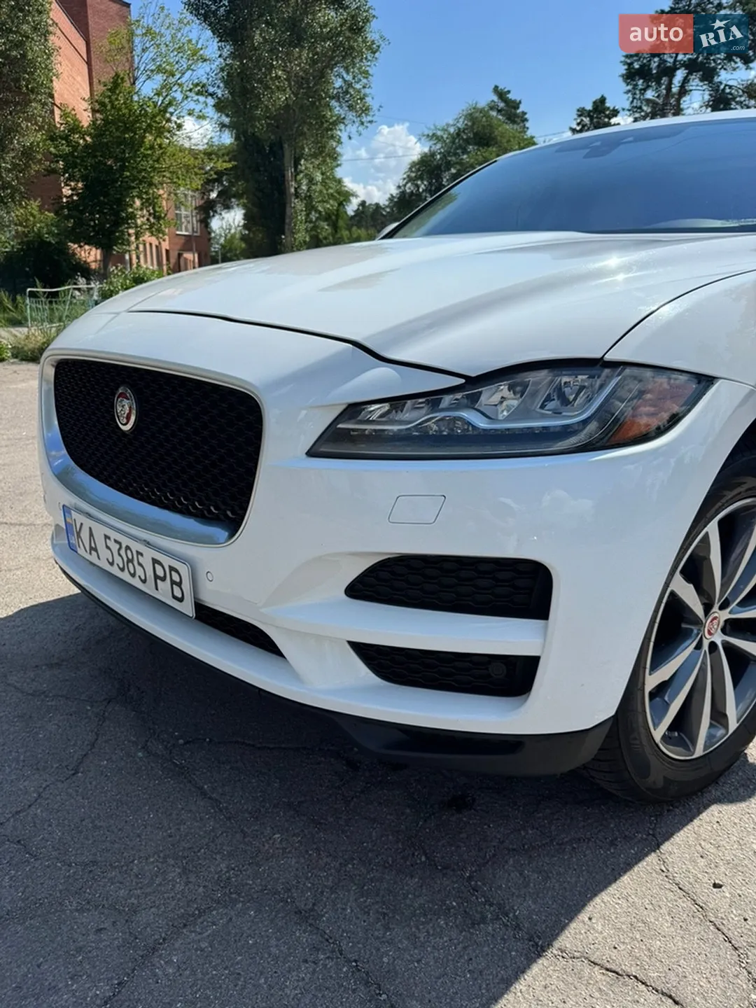 2016 Jaguar F-Pace - мініатюра 3