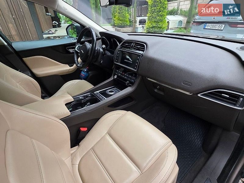 Позашляховик / Кросовер Jaguar F-Pace 2016 в Одесі фото 15 Позашляховик / Кросовер Jaguar F-Pace 2016 в Одесі